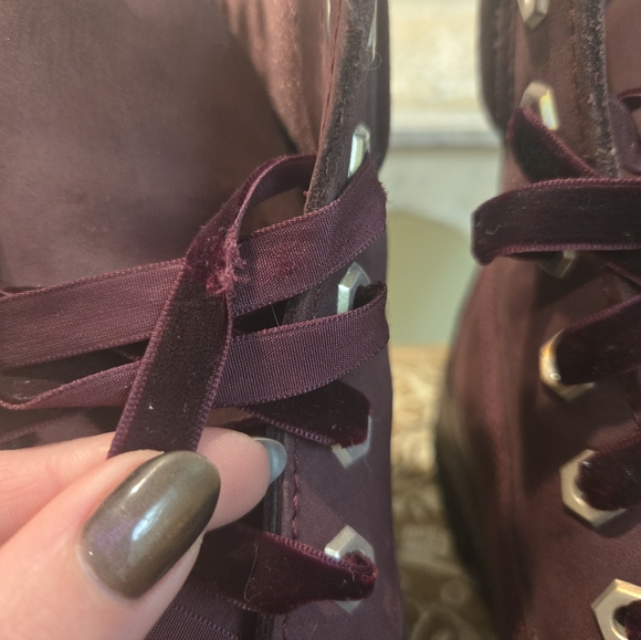 Maroon velvet timberlands - Picture 11 of 12